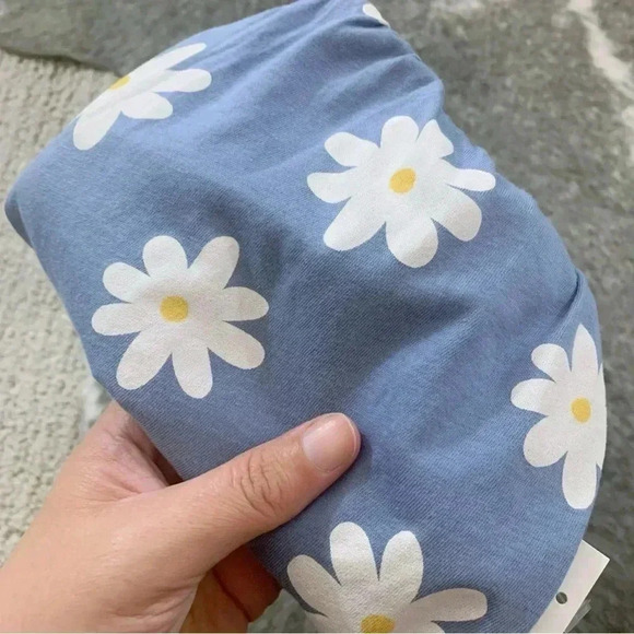 NWT Daisy Flower Dress - Picture 6 of 9
